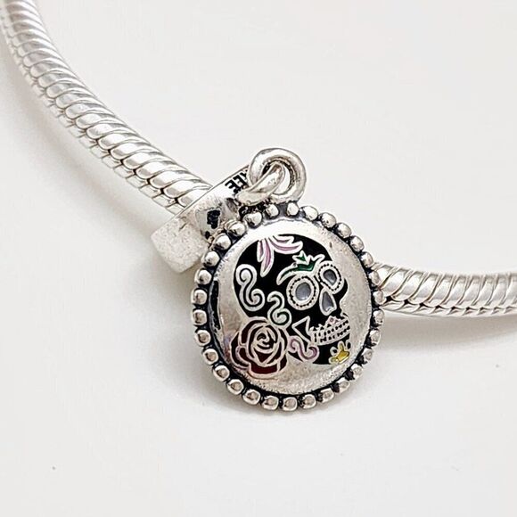 Pandora Day of the Dead Skull Dangle Charm - Picture 2 of 6